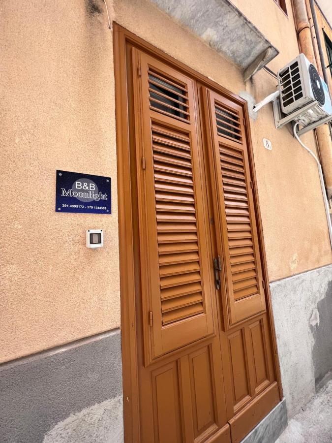 B&B Moonlight Termini Imerese Bagian luar foto